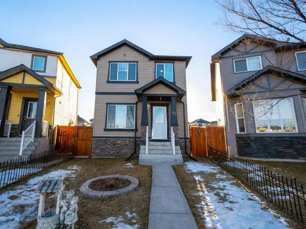 11 N Saddlebrook Mews NE, Calgary, AB T3J 0B3