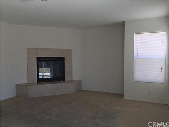 4th image of 1046 Shady Ct