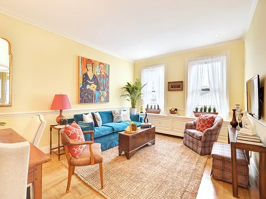 Sold by Sotheby's International Realty | media 12