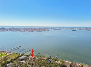 2146 Pelham Rd N, Saint Petersburg, FL 33710