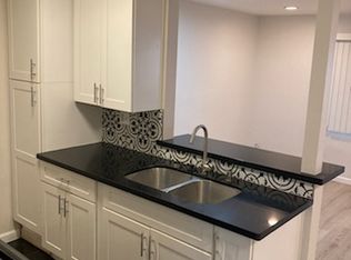 1614 Cherry Ave APT 11, Long Beach, CA 90813