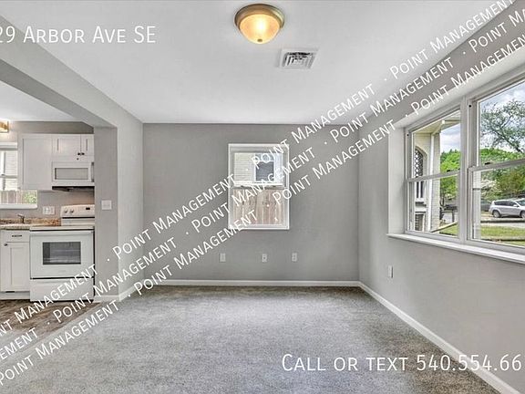 5th image of 429 Arbor Ave SE