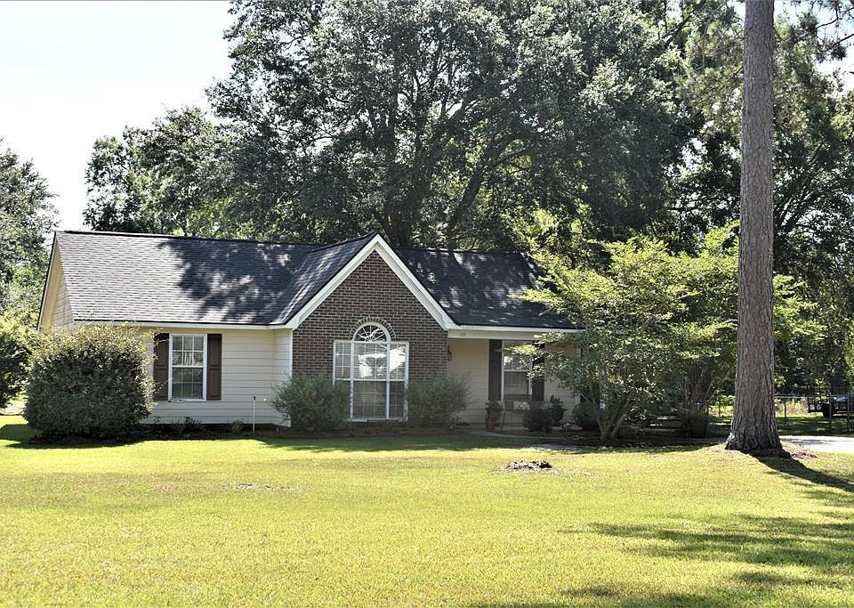 1st image of 127 Nacoochee Dr
