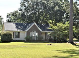 127 Nacoochee Dr, Leesburg, GA 31763