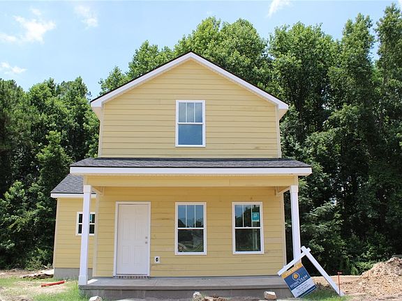 3rd image of 131 Avalon Trace #16