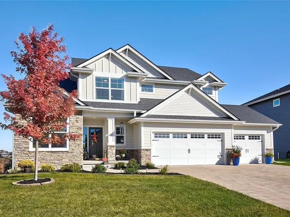 16775 Dellwood Dr, Clive, IA 50325