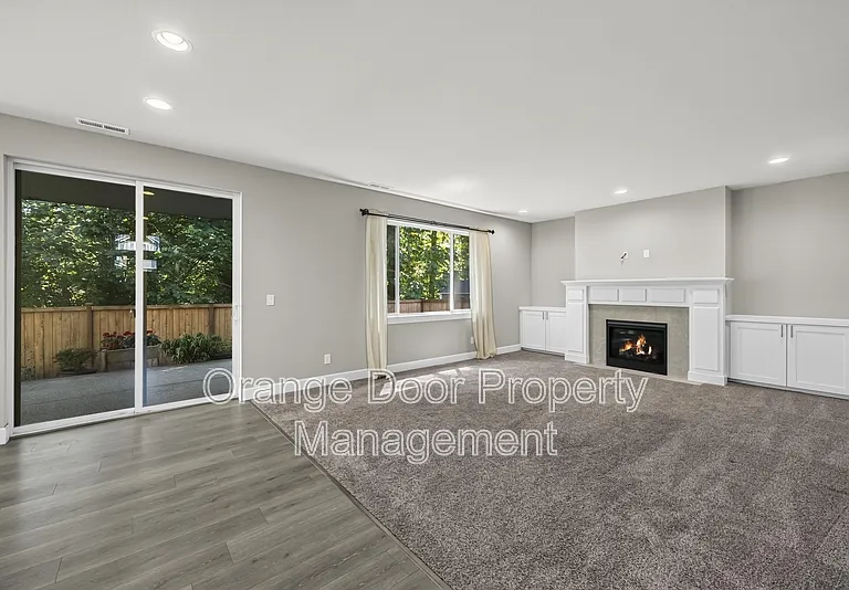 18311 SE 248th St — Photo 2
