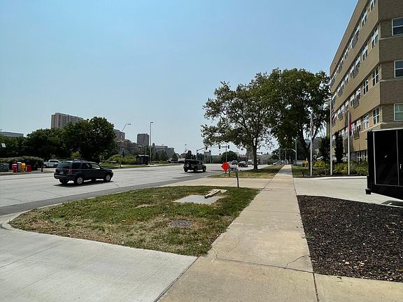 2nd image of 210 Emanuel Cleaver Ii Blvd APT 1W