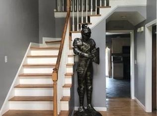 562 County Rd, Wareham, MA 02571