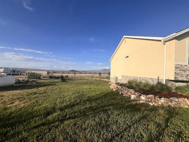 2959 W Rim Rock Dr — Photo 15