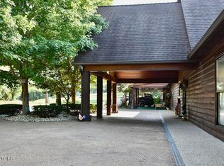 1022 Fox Hunter Rd, Maynardville, TN 37807