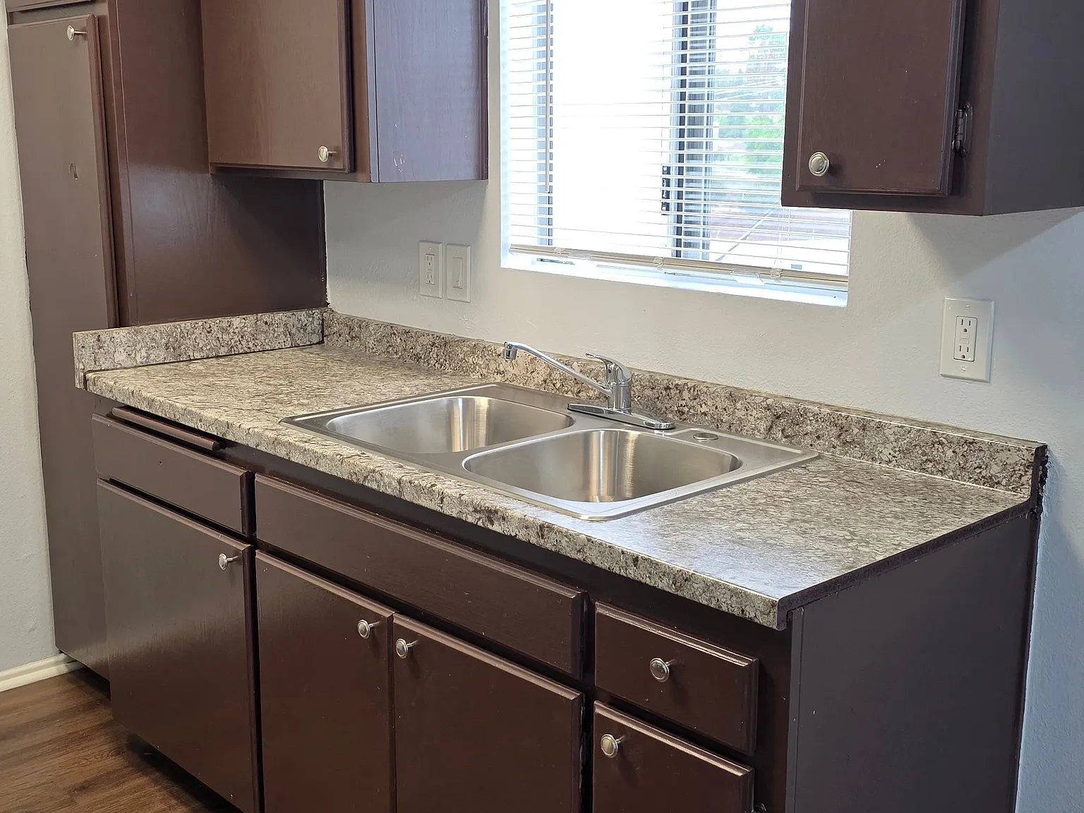 1 bed, 600 sqft, $1,745 — Photo 3