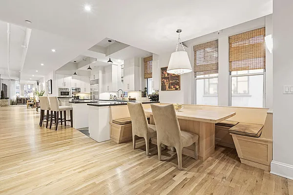 Rented by Compass | media 44