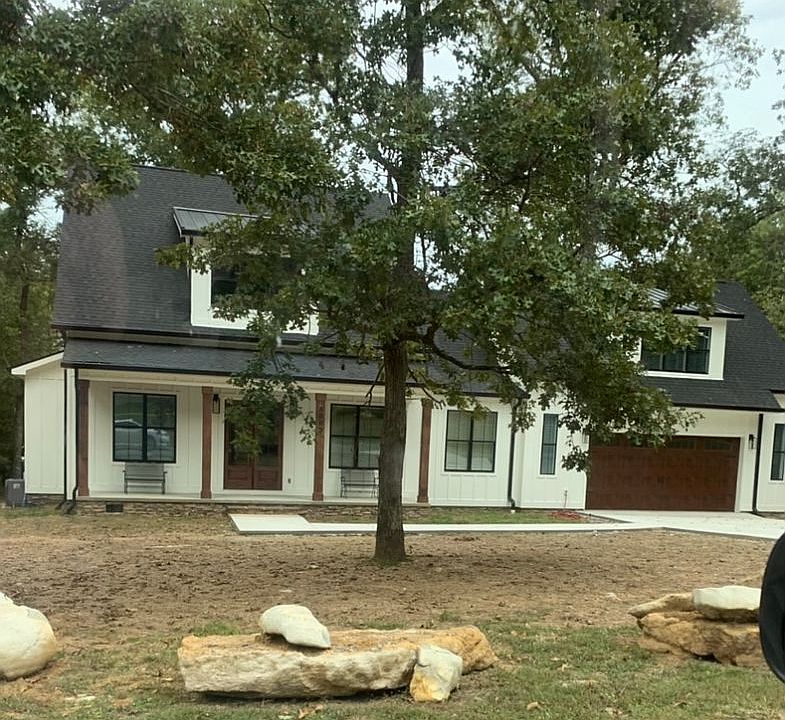 1st image of 6000 Dogwood Dr