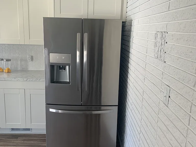 1016 South Ave — Photo 6