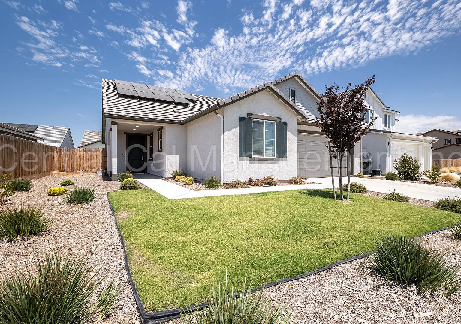 4 Bedroom/3 Bath Home with Solar in Community of Stockdale Ranch - $3095 per Month! — Photo 3