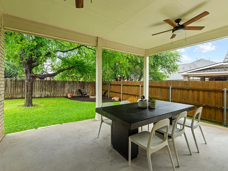 2915 Stonecreek Dr — Photo 21