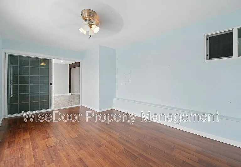 387 E Nubia St — Photo 14