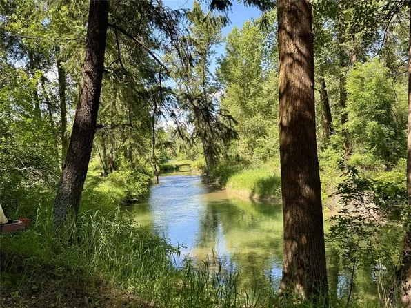 1139-1143 Jellison Rd, Columbia Falls, MT 59912