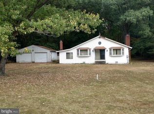 17834 River Shore Dr, Tall Timbers, MD 20690