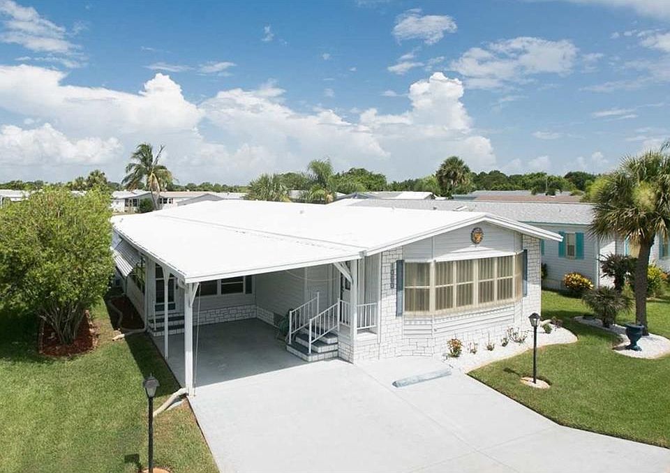 1st image of 1060 Dracena Dr #P23