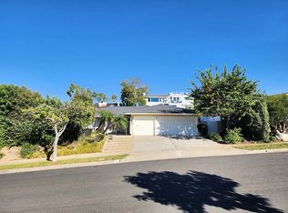 1500 Seacrest Dr, Corona Del Mar, CA 92625