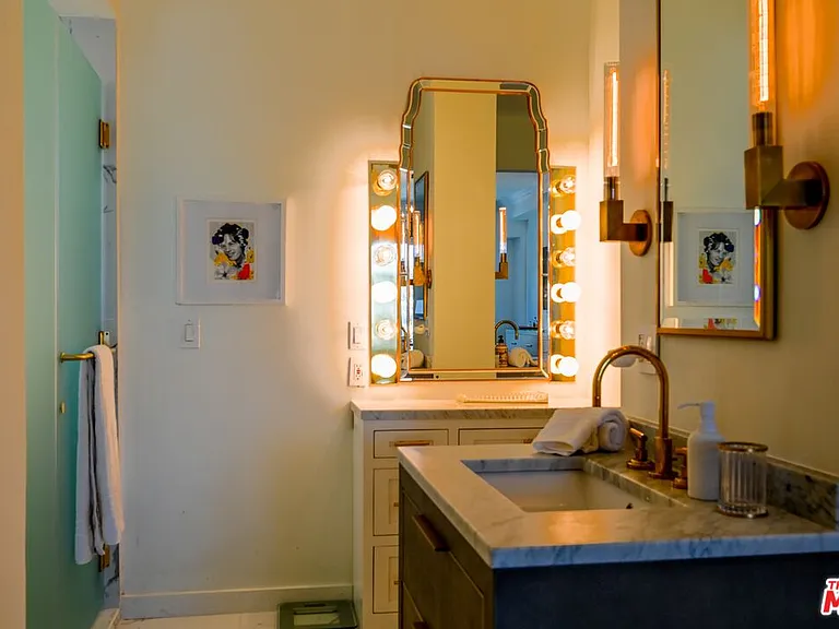 1424 N Crescent Heights Blvd #61 — Photo 14