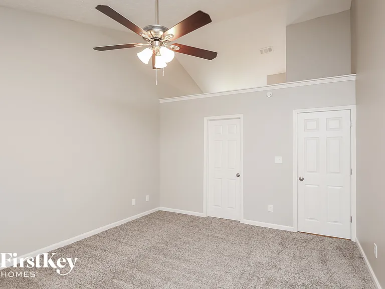510 Sunnyside Dr — Photo 8