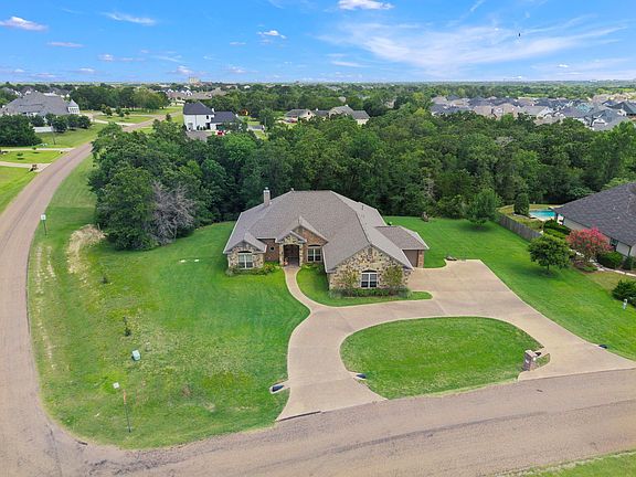 2nd image of 4698 River Valley Dr