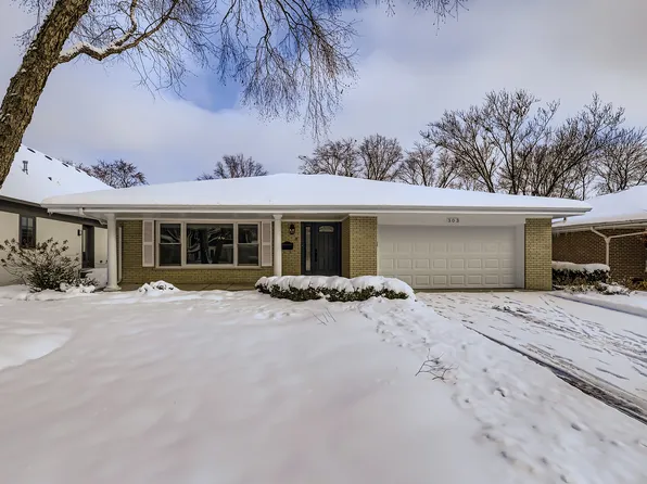 303 S Fernandez Ave, Arlington Heights, IL 60005