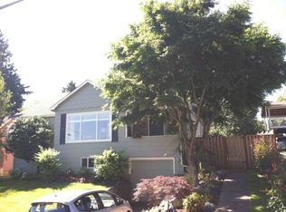 1725 NE 90th St, Seattle, WA 98115