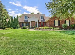 64 Sunset Hills Dr, Edwardsville, IL 62025