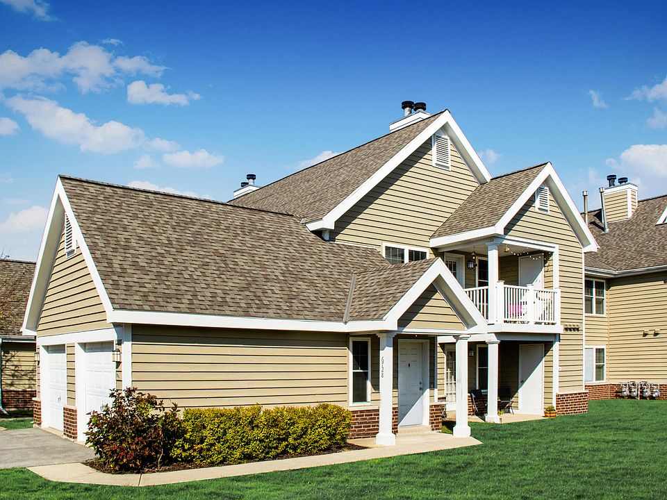 Manchester Oaks Exterior Resident Buildings