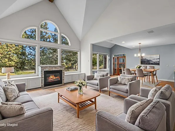 3178 NW Clubhouse Dr, Bend, OR 97703