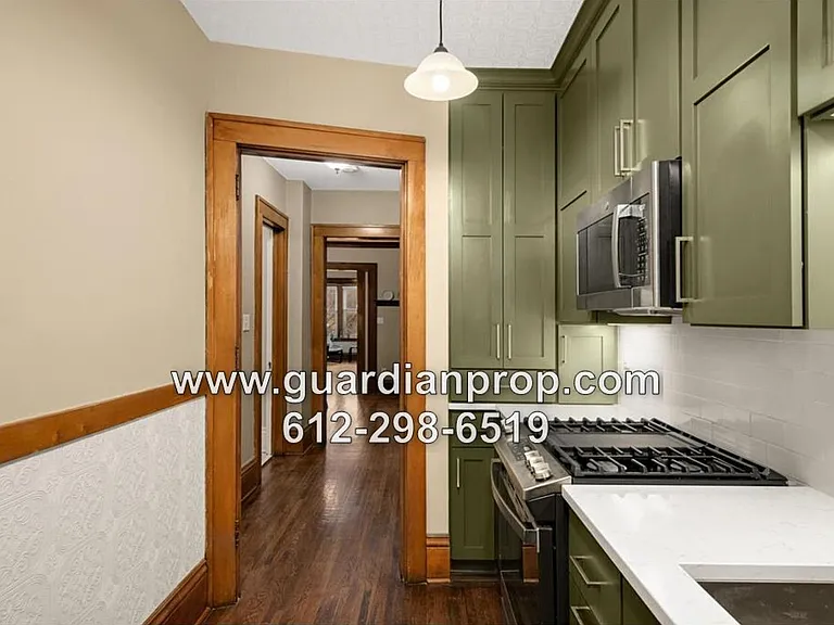 641 Marshall Ave #4 — Photo 3