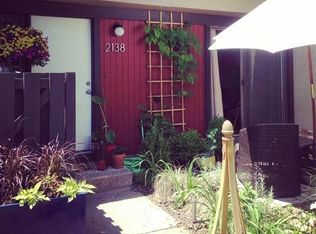 2138 Cartwright Pl, Reston, VA 20191