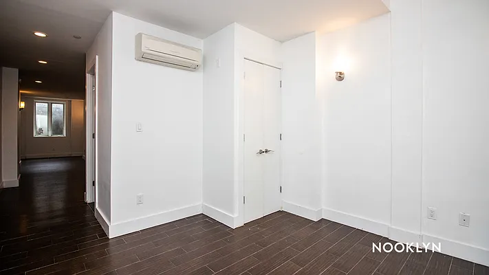 Rented by Nooklyn NYC LLC | media 45