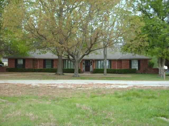 1st image of 7B Shadydale Ln