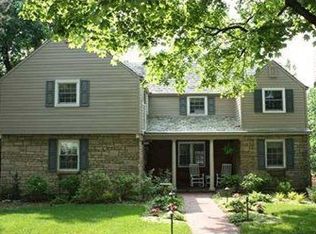 1445 Pueblo Dr, Pittsburgh, PA