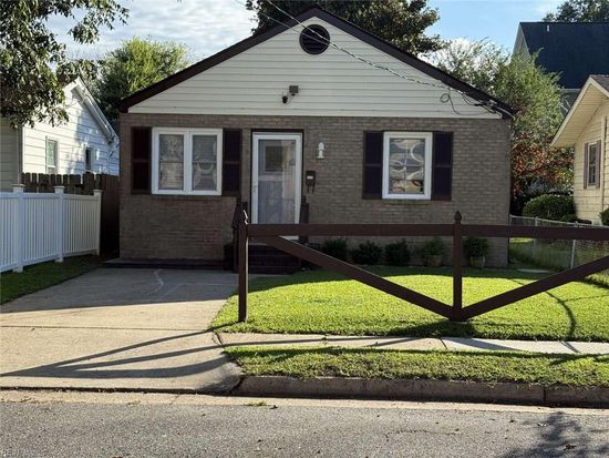 1535 Vine St, Norfolk, VA 23523
