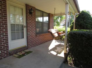 332 Shirley Dr, Harleysville, PA 19438