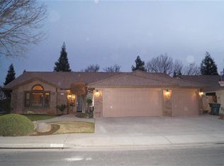 2050 Gibson Ave, Clovis, CA 93611