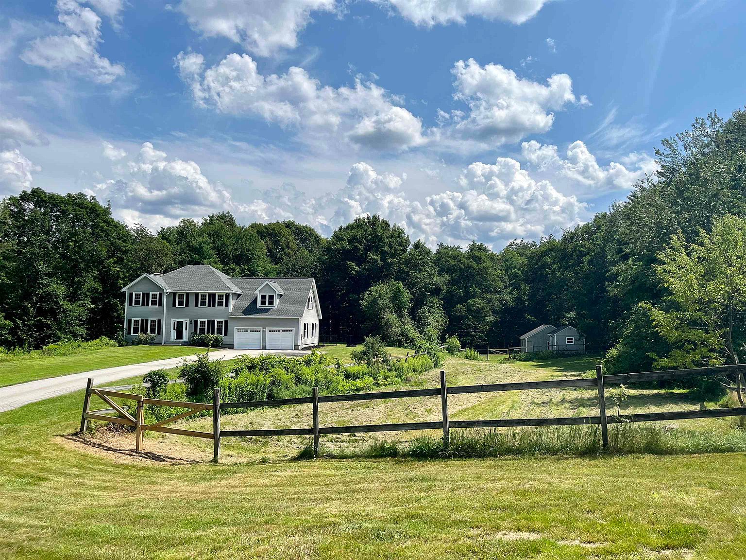 10 Perry Road, Bedford, NH 03110 MLS 4963123 Zillow