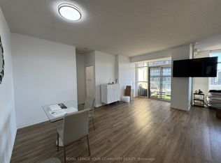 39 Parliament St #1101, Toronto, ON M5A 4R2