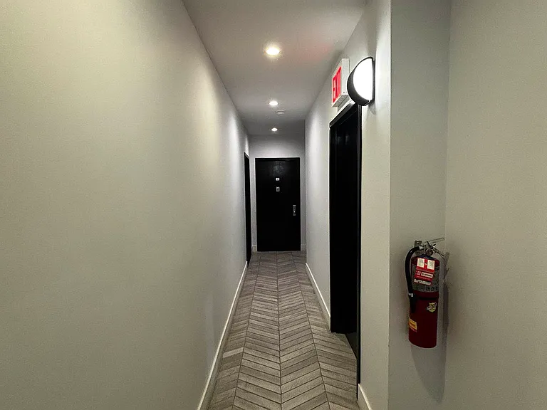 301 Covert St #4E — Photo 15