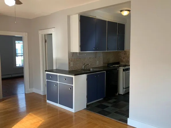 192 Willow St #2, New Haven, CT 06511