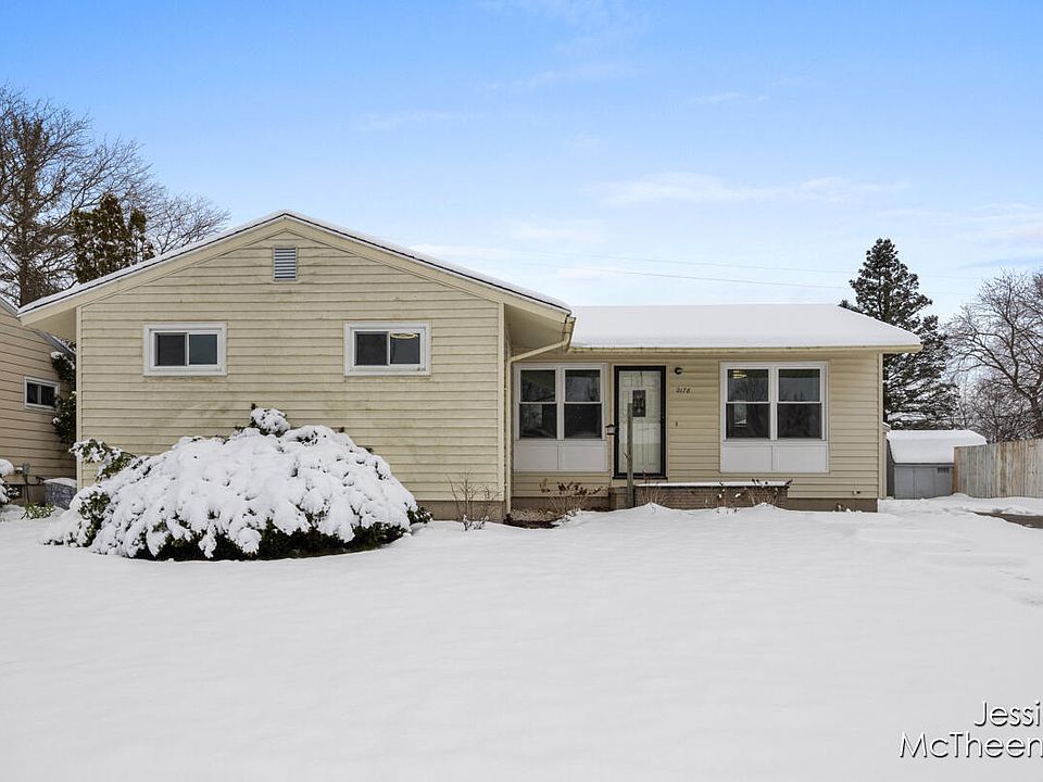 1st image of 2178 Daylor Dr NE