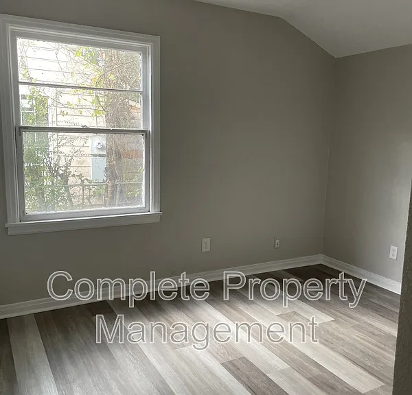6721 Grasselli Rd — Photo 5
