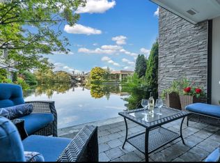 3606 Aldercrest Dr, North Vancouver, BC