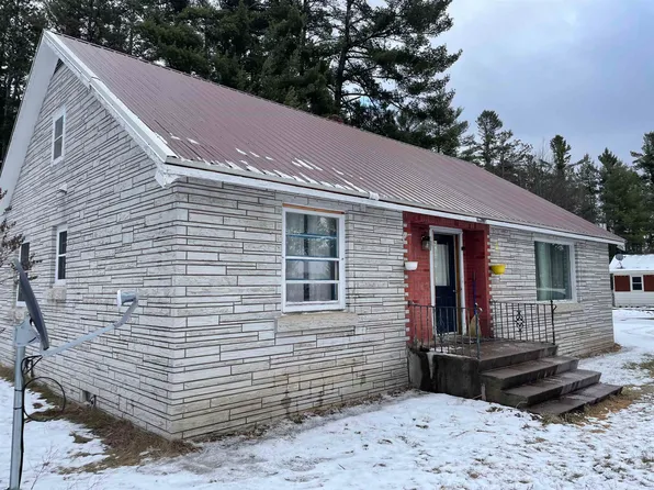 N18710 Cedar St, Pembine, WI 54156